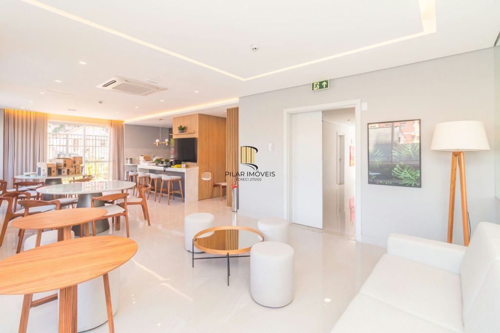 Apartamento com Elevador, Piscina, 1 Quarto no Bairro Partenon.