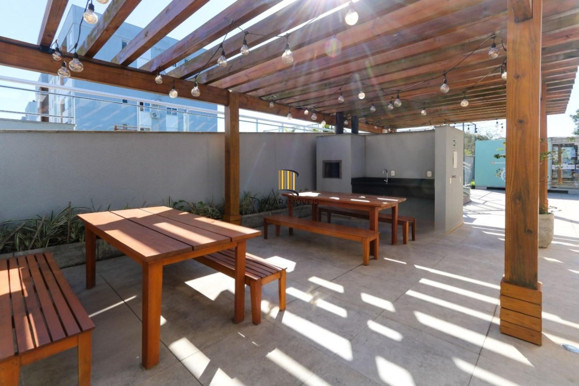 Apartamento com 2 quartos, 1 vaga e elevador no bairro Estancia Velha em Canoas