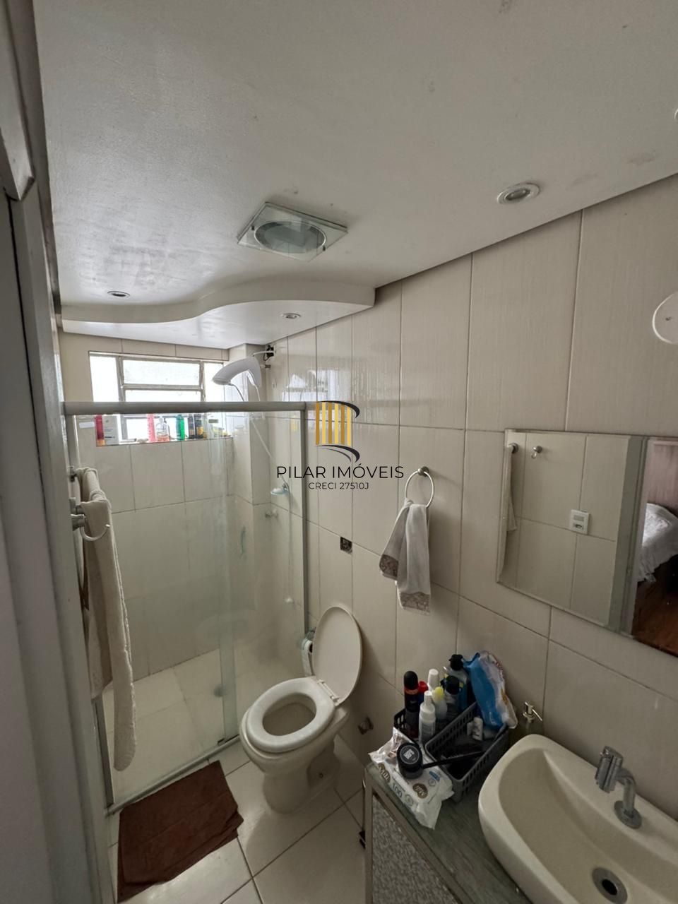 Apartamento 1 Suíte Semi Mobiliado com vaga no Jardim Europa