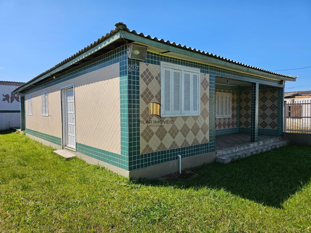 Casa  3 dormitórios em terreno  300m Magistério em Pinhal-RS