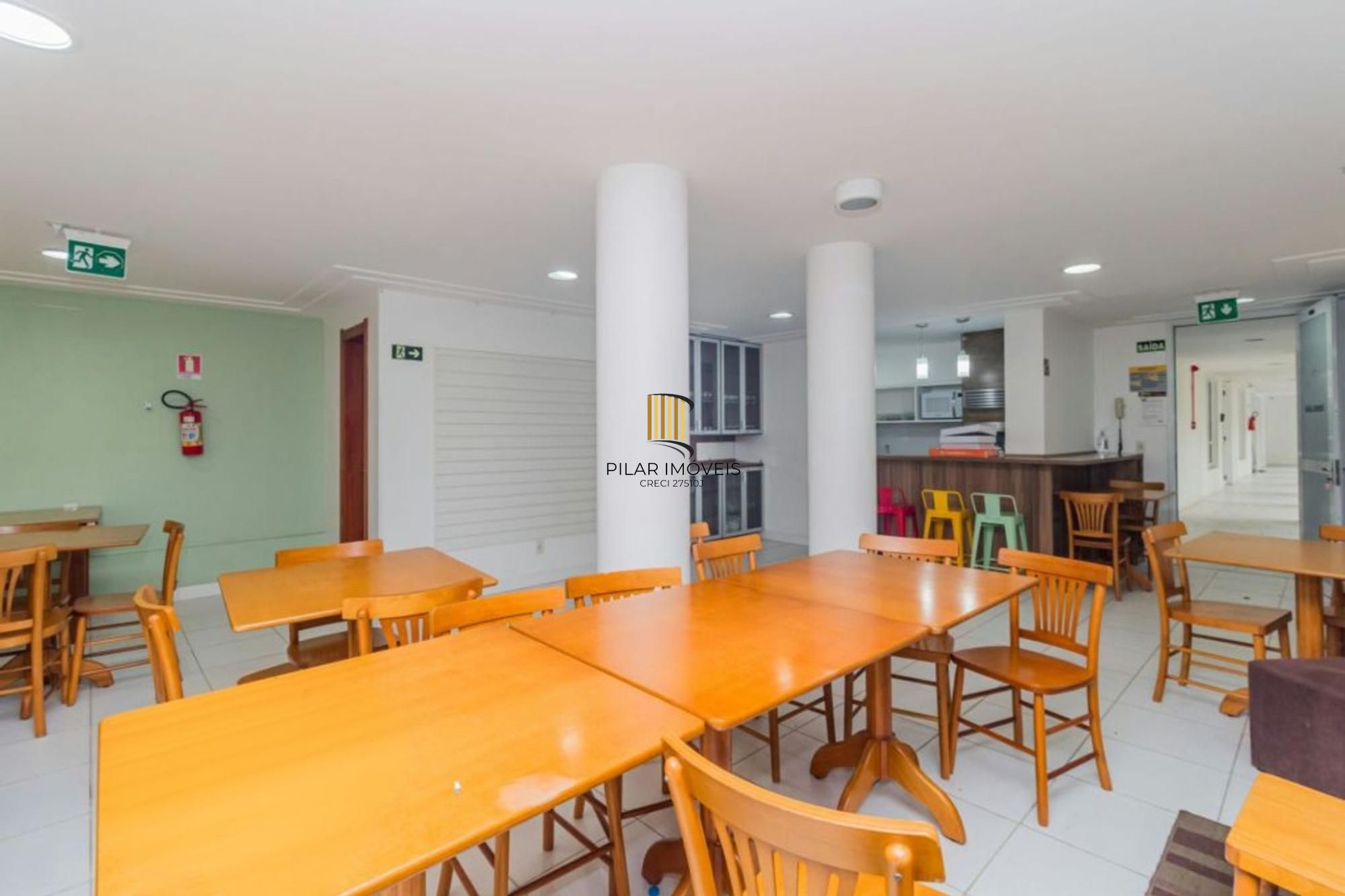 Apartamento 3 Dormitórios com Sacada, Elevador e Vaga no Jardim Carvalho