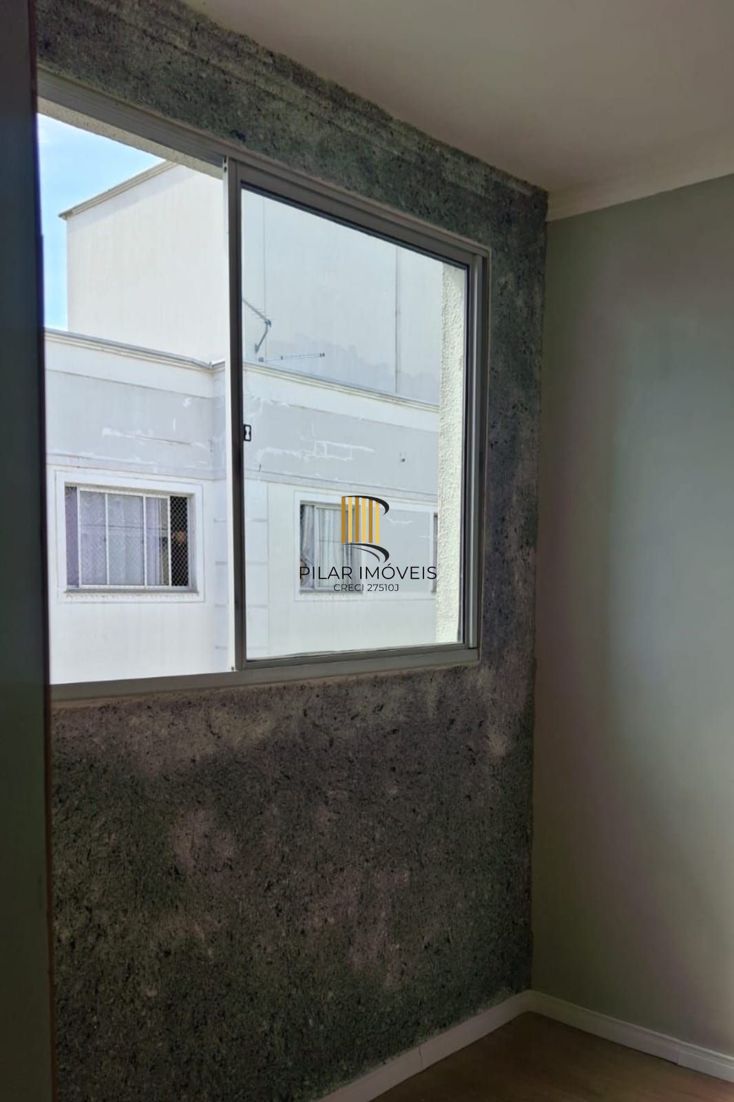 Apartamento com 2 quartos, vaga e piscina  no bairro  Parque Santa Fe