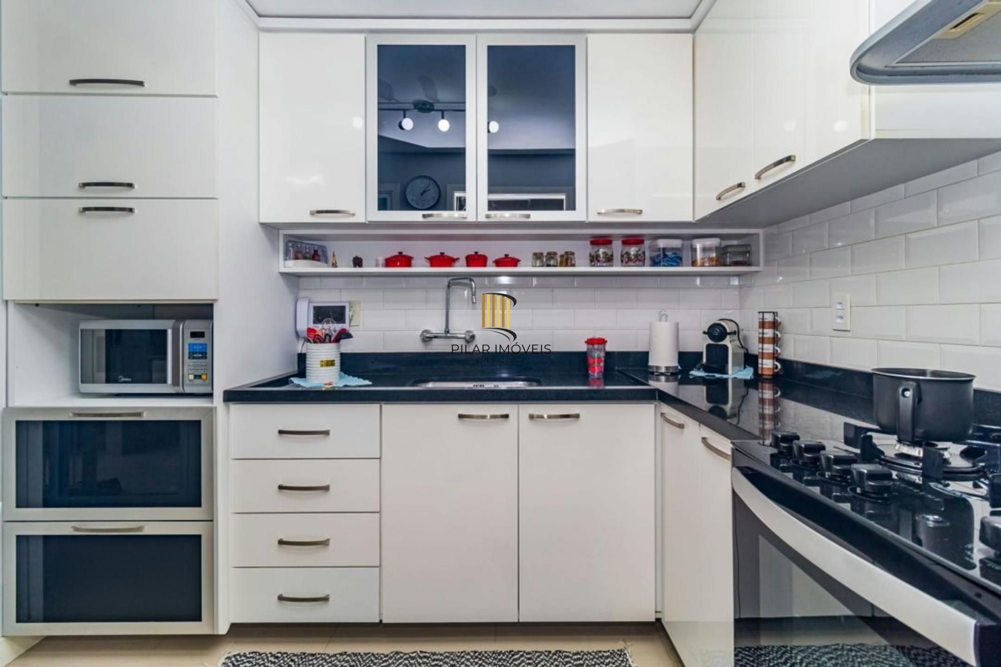 Casa com 3 dormitórios no Bairro Vila Ipiranga