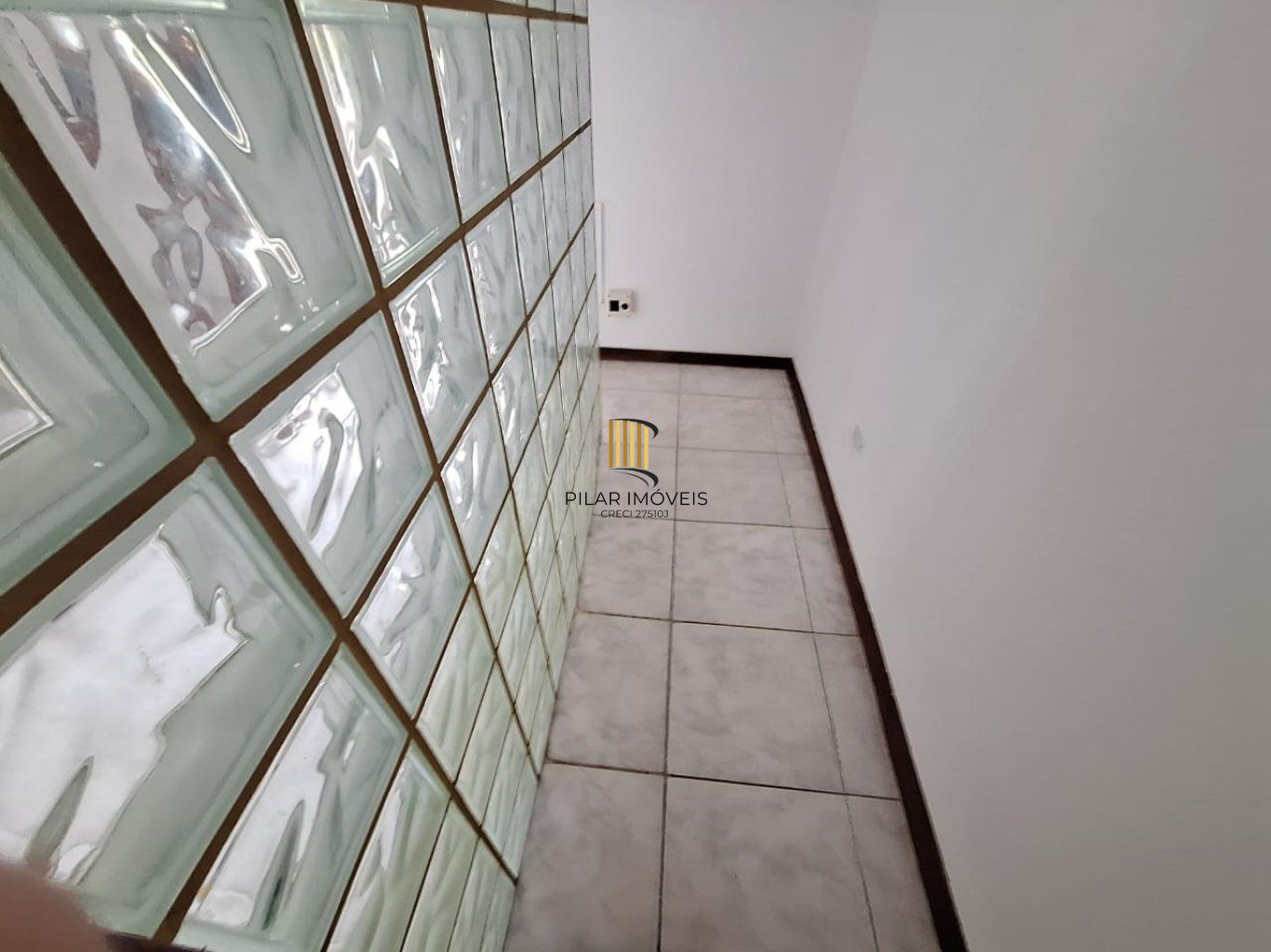 Apartamento à venda com 3 dormitórios 94 m² no bairro Menino Deus