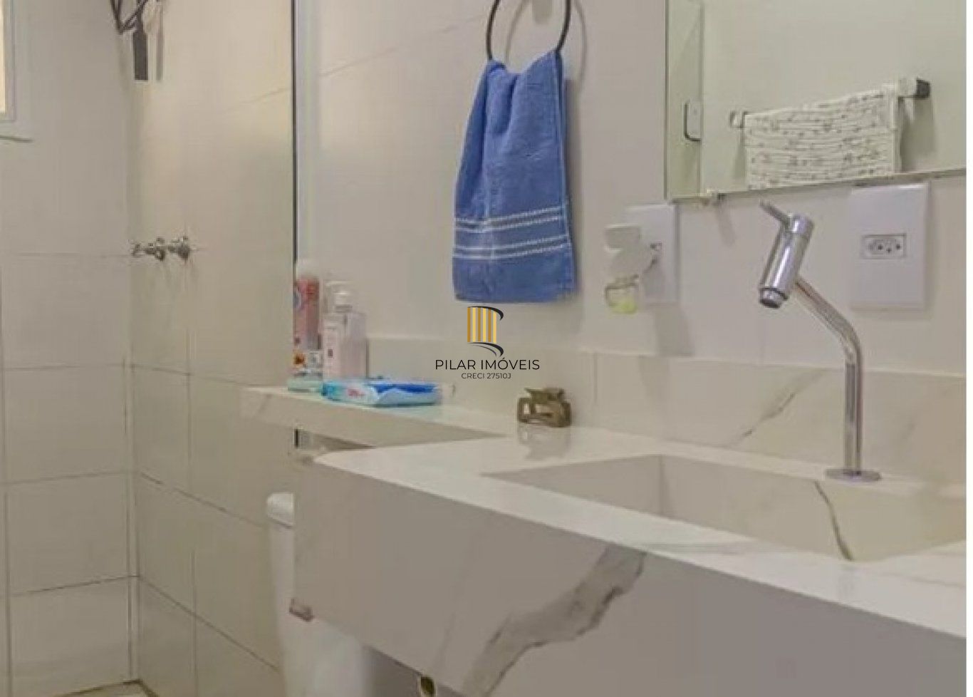 Casa de 2 Quartos e 1 vaga de garagem em Canoas.