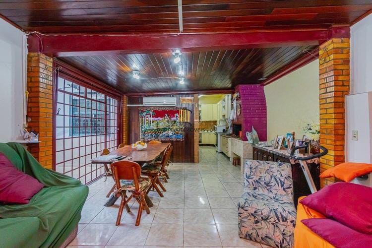 Casa com 6 quartos no Bairro Higienópolis