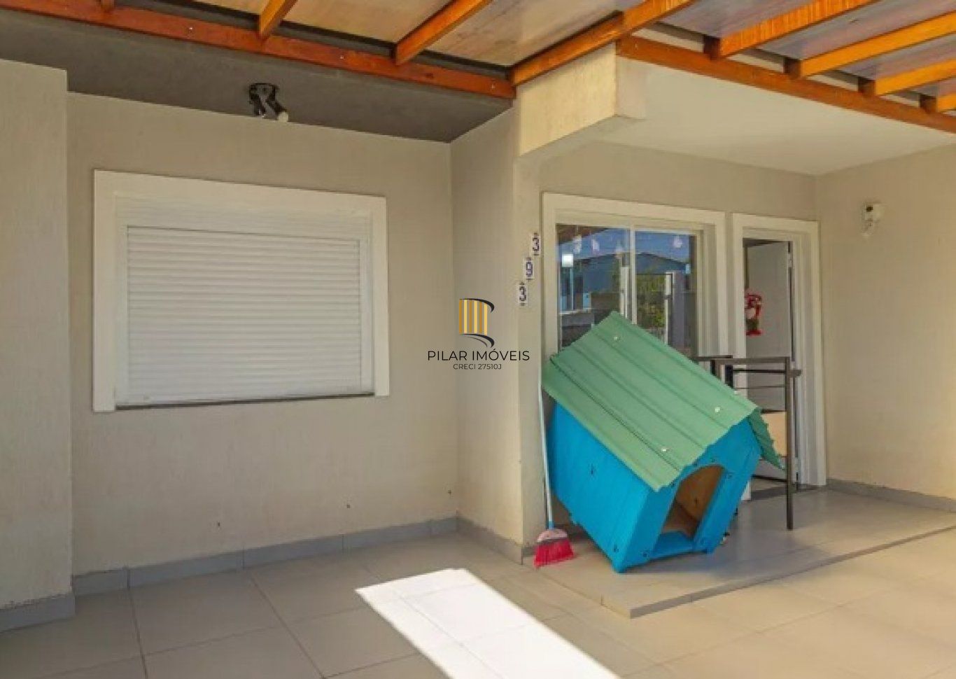 Casa de 2 Quartos e 1 vaga de garagem em Canoas.