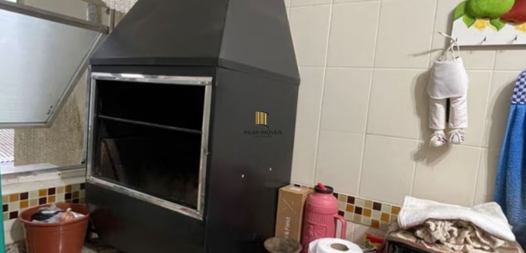 Apartamento de 1 quarto, churrasqueira, lareira,1 vaga no bairro Santa Tereza