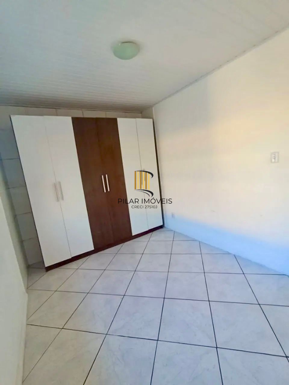 Apartamento 2 dormitórios quarto andar Reservas do Sul Restinga