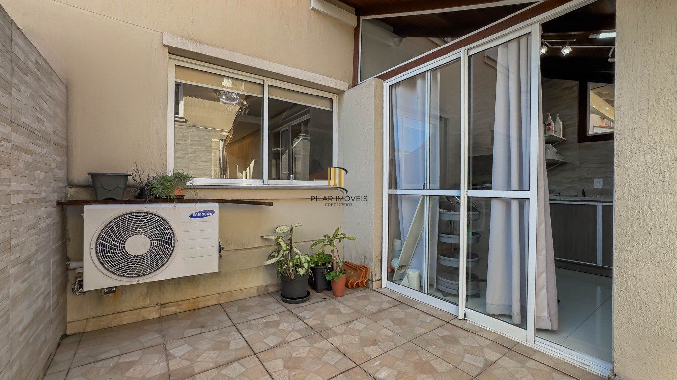 Casa com 3 dormitórios em condomínio fechado no Bairro Ecoville