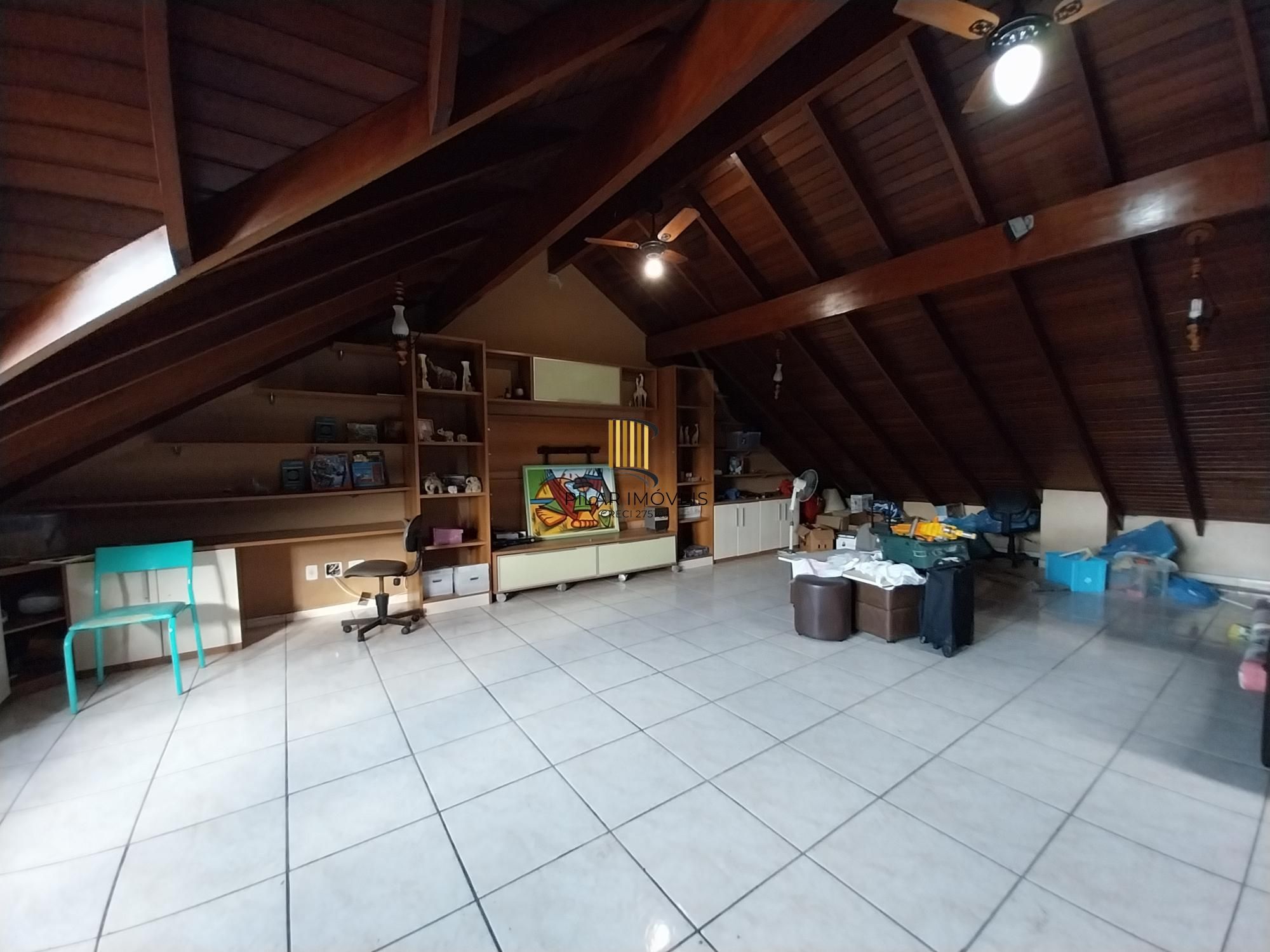 Casa em Condomínio com 4 quartos, 1 suíte e 300m² à venda em Ecoville.