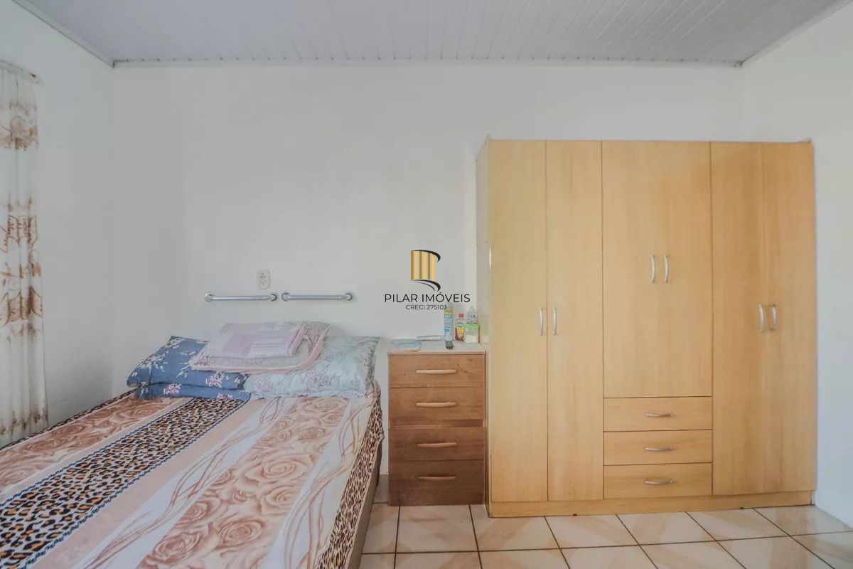 Casa e loja à venda com 300m², 3 quartos e 3 vagas no Rubem Berta