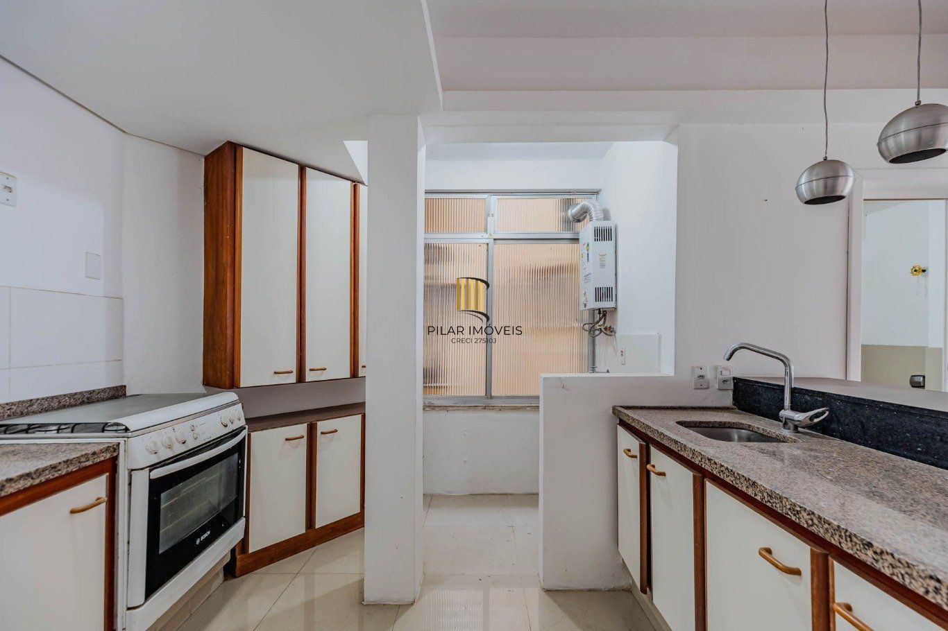 Apartamento de 3 dormitórios no bairro Bom Fim