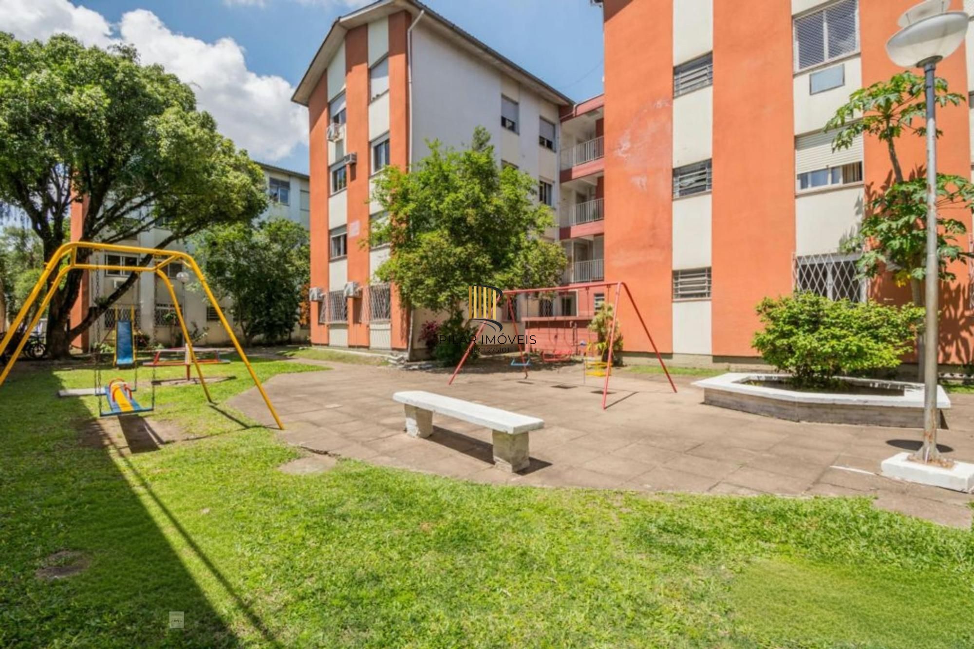 Apartamento com 3 dormitórios no Bairro Passo Da Areia