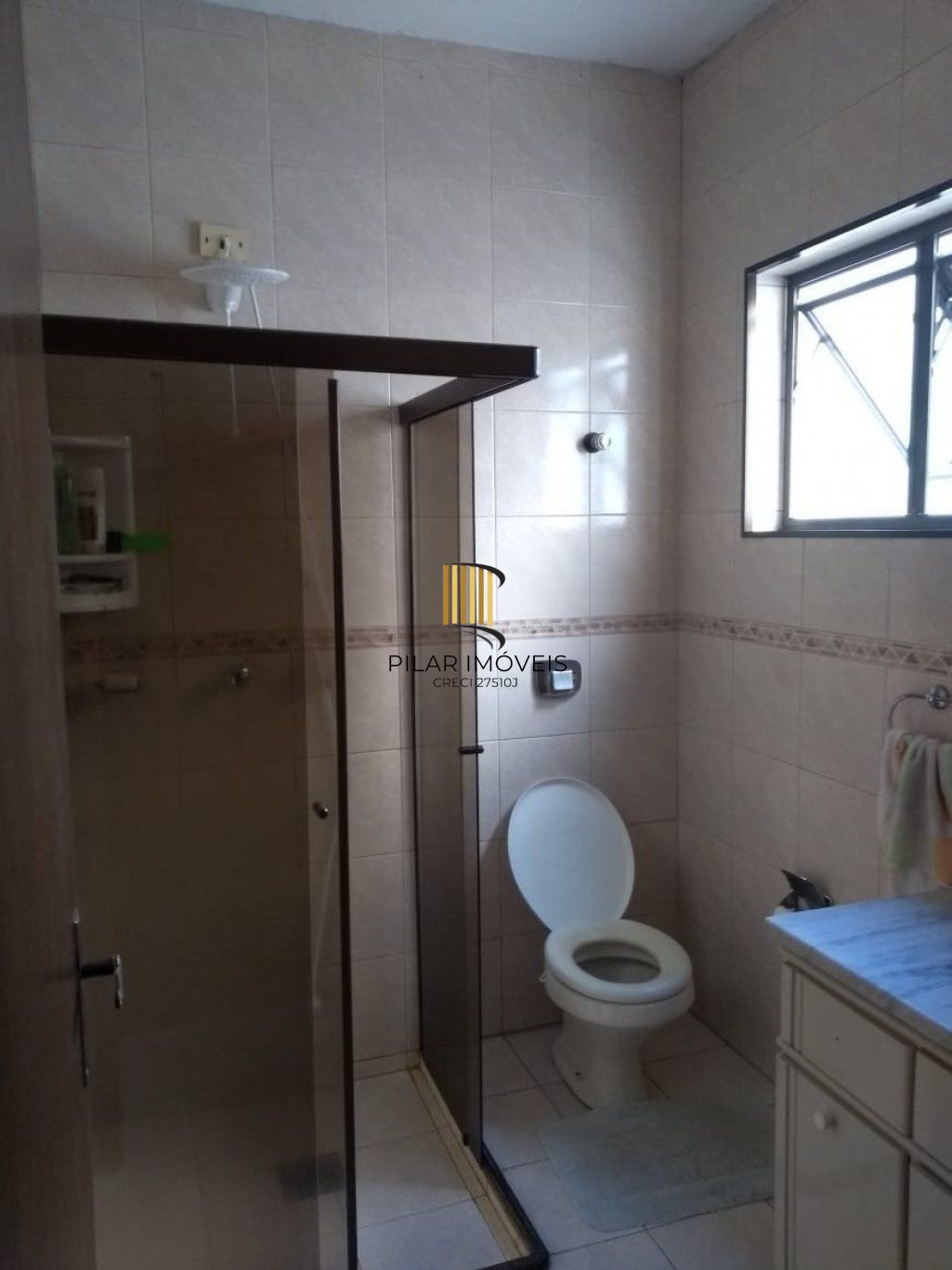 Apartamento de 2 dormitórios no bairro Menino Deus