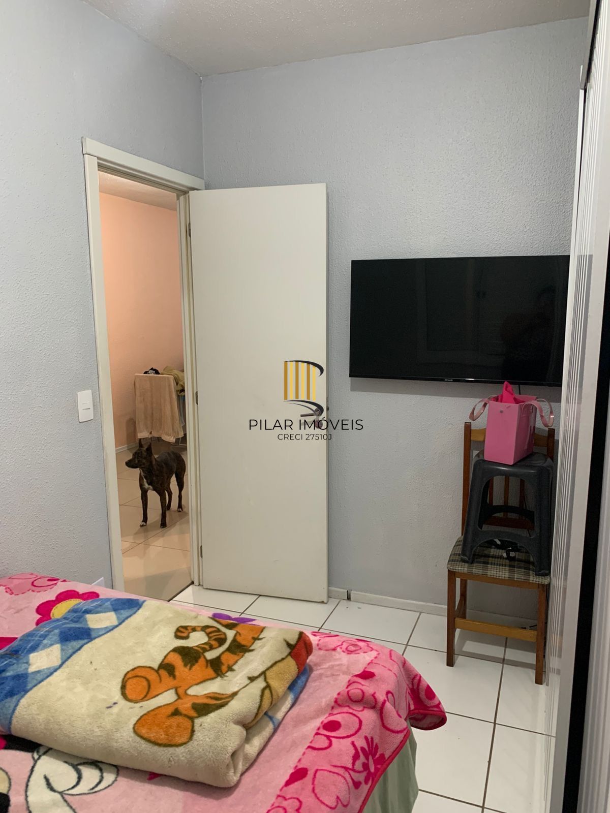 Casa em Condomínio com 2 quartos e 73m² à venda em Jardim Algarve, Alvorada.