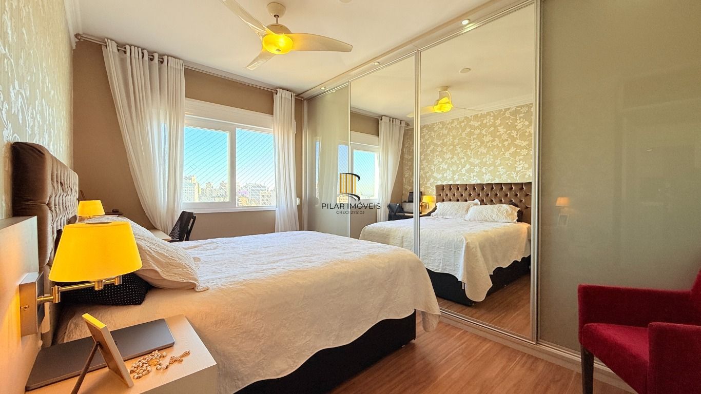 Apartamento 2 dormitórios, churrasqueira, 1 vaga, elevador na Rua General Lima e Silva.