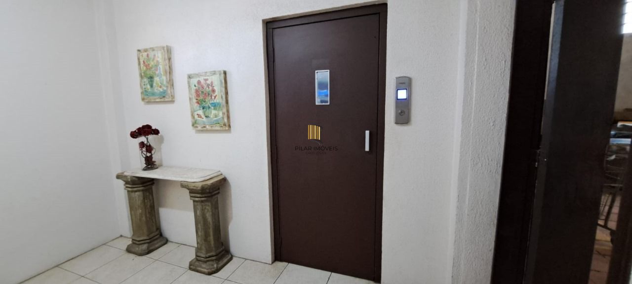 Apartamento com 2 dormitórios e 64m² à venda no Bairro Passo da Areia