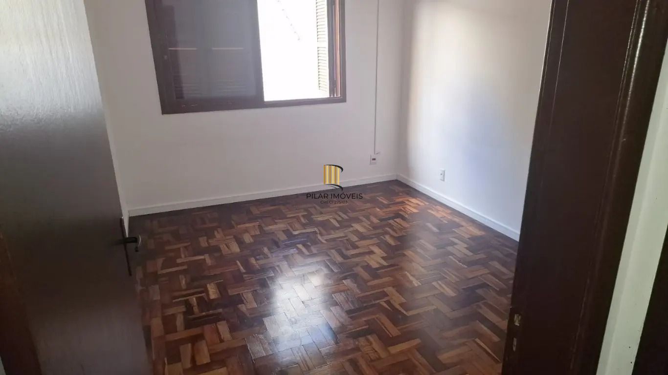 Apartamento térreo com Pátio com 2 quartos e 66m² à venda em Cristo Redentor