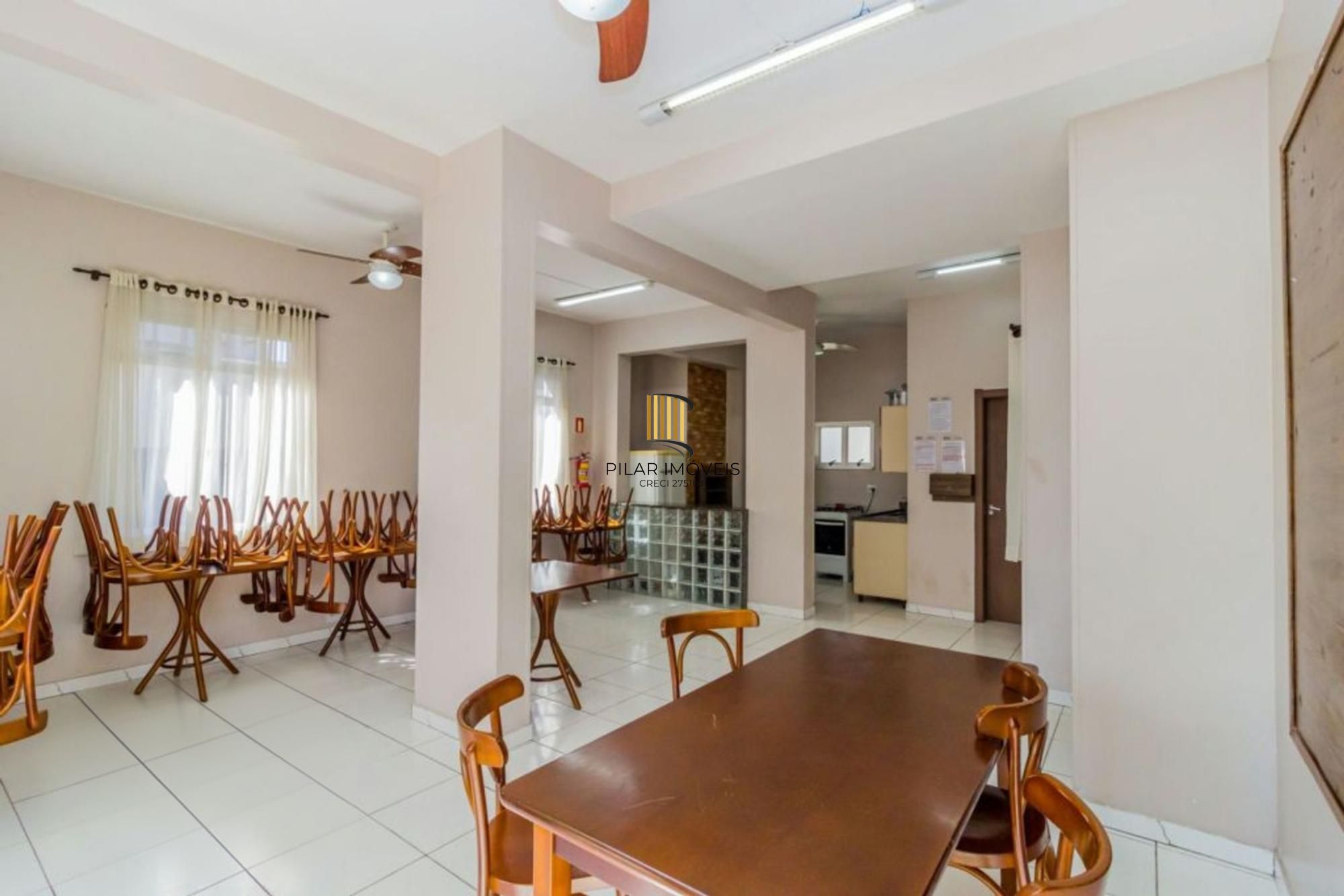 Apartamento de 2 dormitórios bairro Sarandi