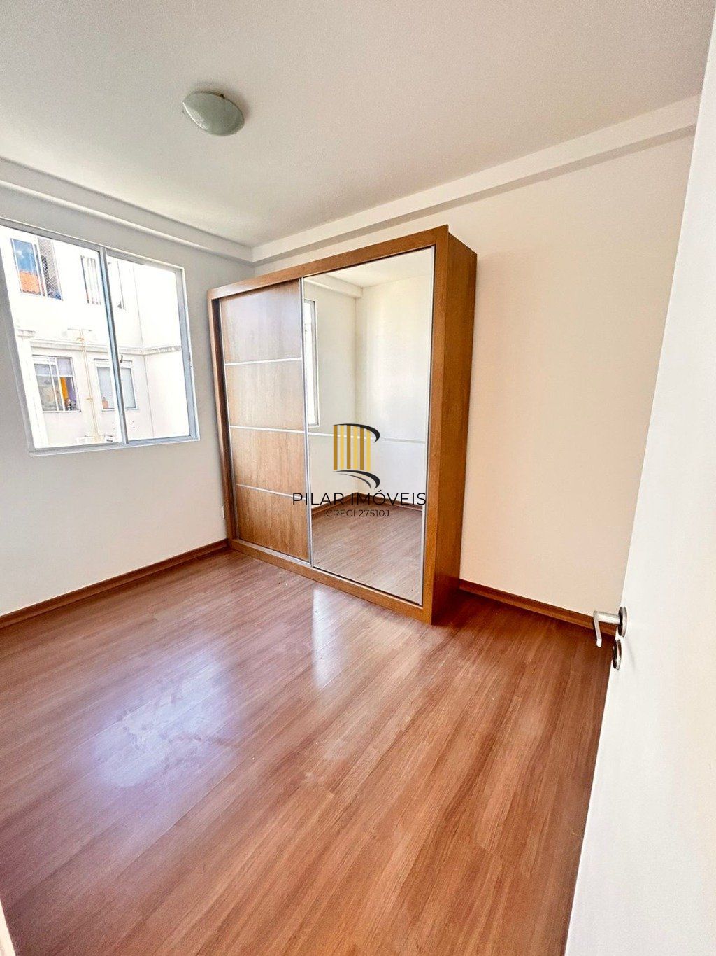 Apartamento com 3 dormitórios e 1 vaga de garagem no bairro Fátima em Canoas