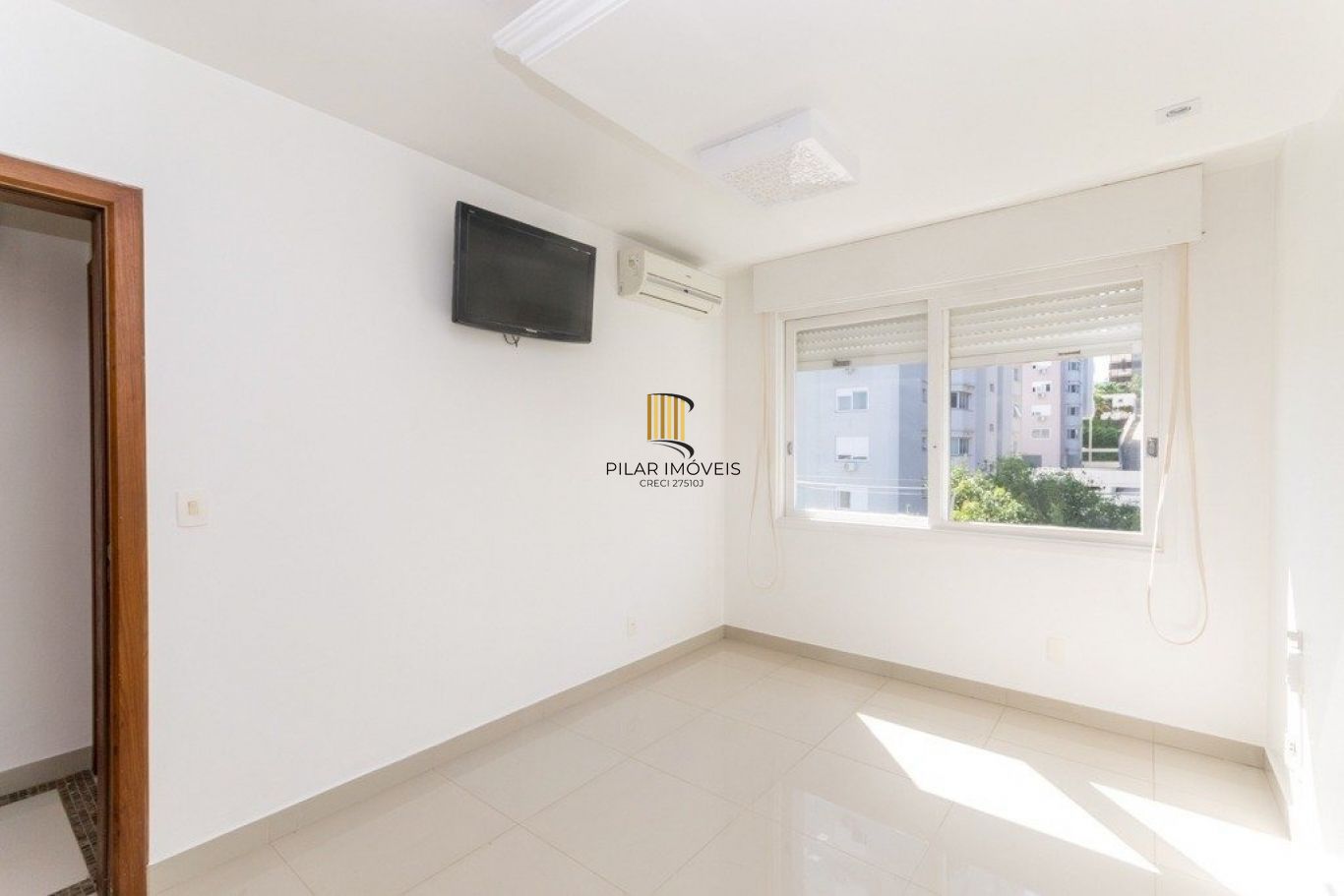 Cobertura à venda com 2 quartos 153 m²  avenida Mariland, São João, Porto Alegre