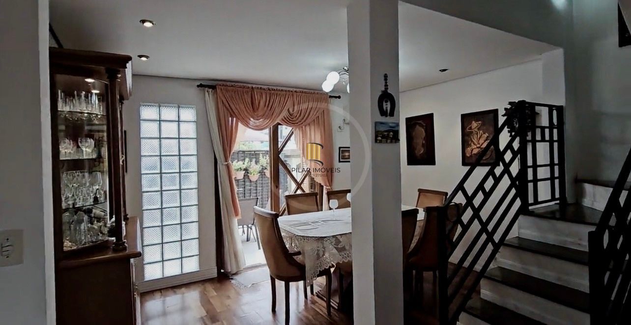 Casa 3 dormitórios 159m2 Condomínio no Bairro Ecoville