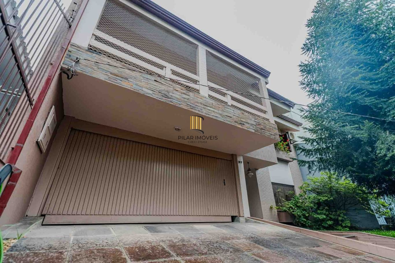 Casa com 3 quartos e 4 vagas no Bairro Vila Ipiranga