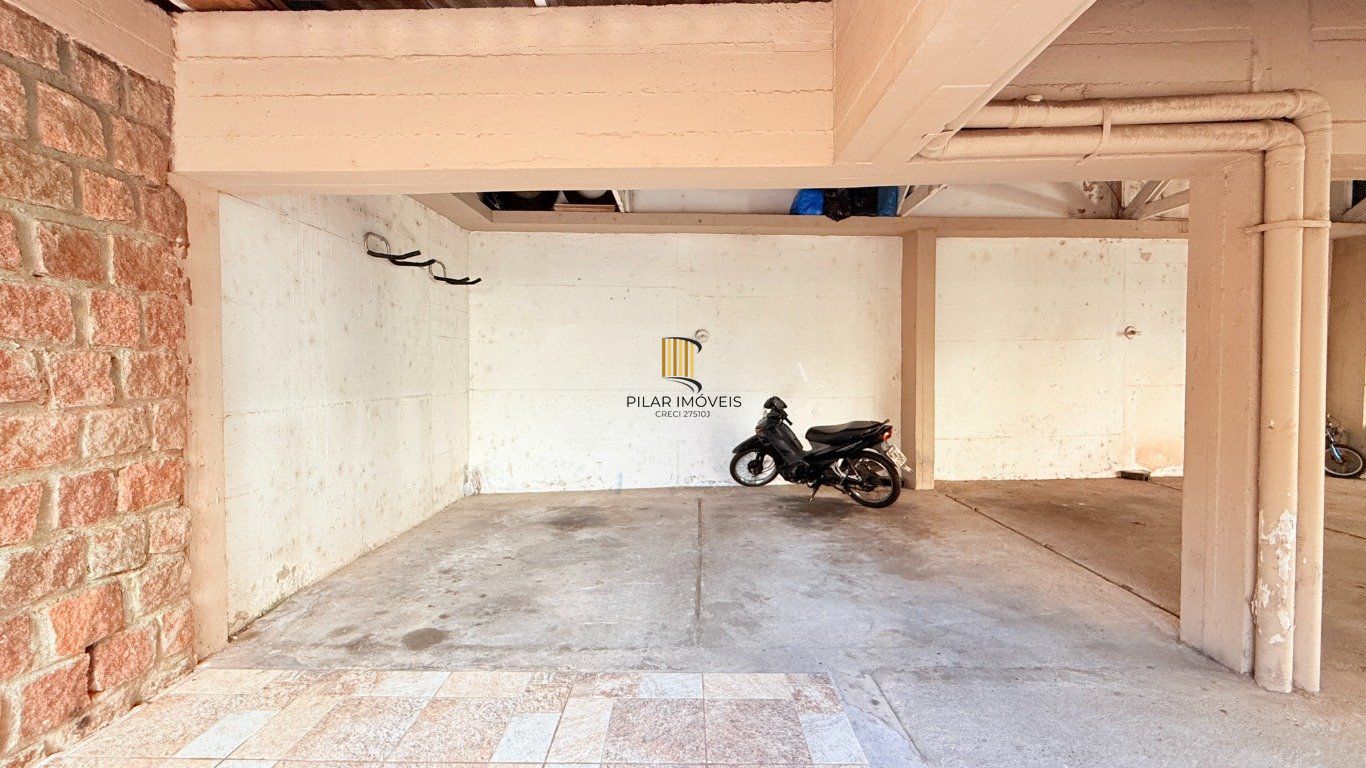 Apartamento à venda com 2 quartos e 1 vaga no bairro Cristo Redentor