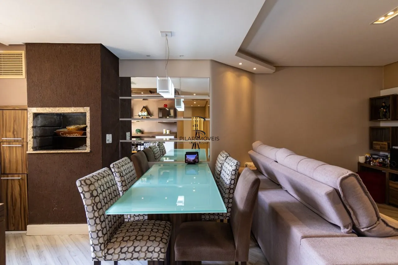 Apartamento mobiliado 2 quartos, vaga e churrasqueira no bairro Cristo Redentor