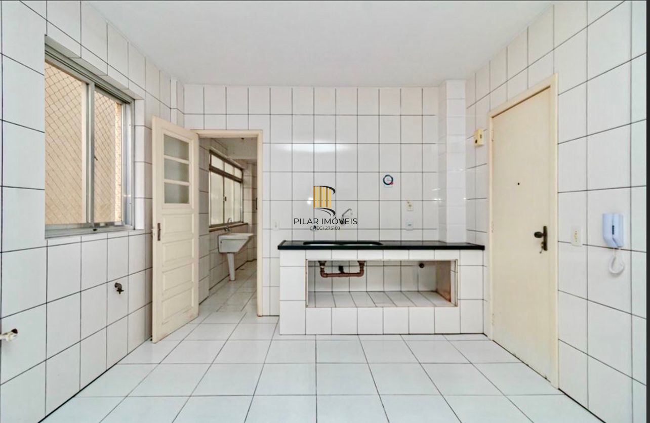 Apartamento 120 metros privativos 3 dormitórios,  Centro Histórico Porto Alegre