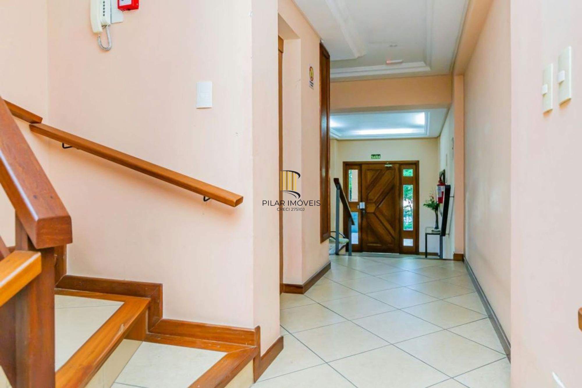 Apartamento mobiliado com 2 quartos e 1 vaga de garagem no Bairro Higienópolis