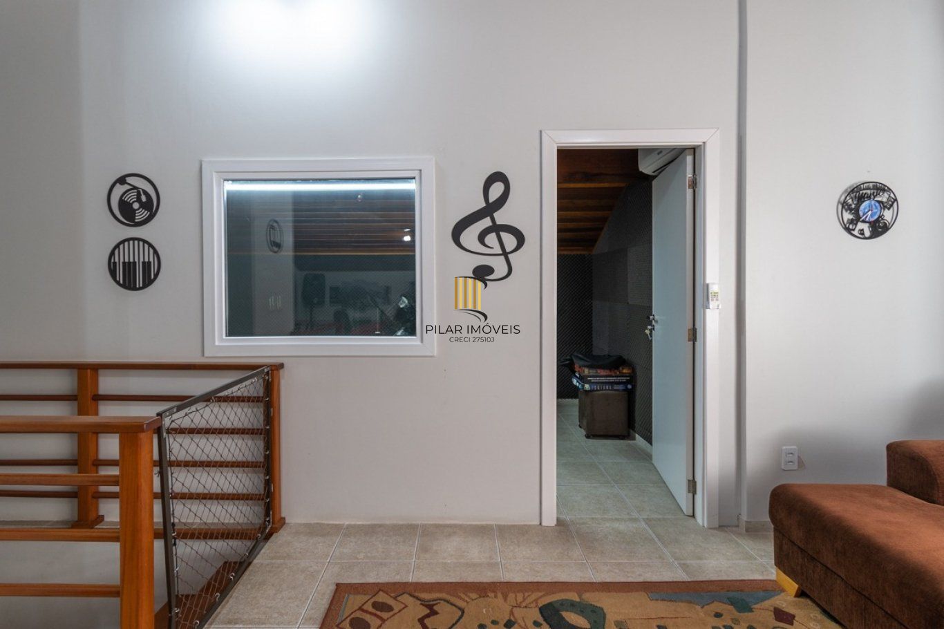 Casa Sobrado 3 dormitórios com suíte, piscina e sótão no Ecoville