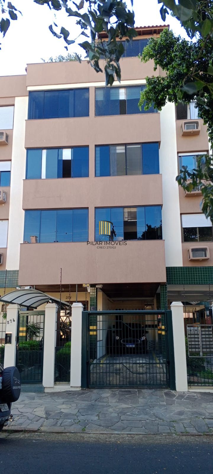 Apartamento com 2 Quartos e 2 banheiros vaga coberta à Venda, 63 m² R$ 379.000