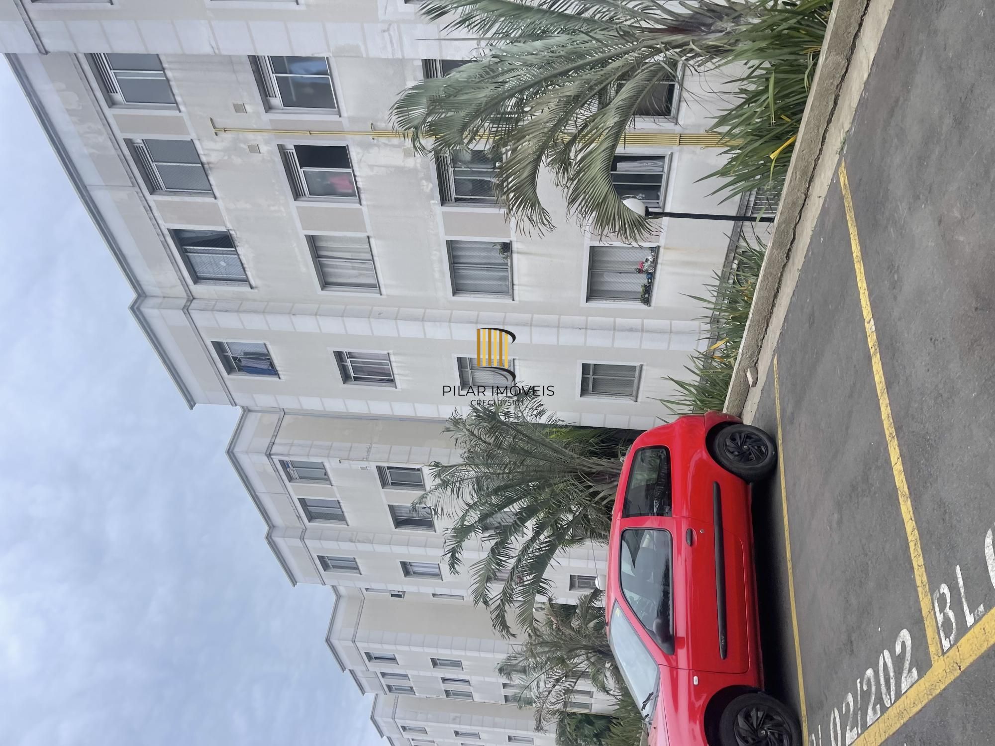 Apartamento Térreo 2 quartos em condomínio fechado com piscina e infra completa