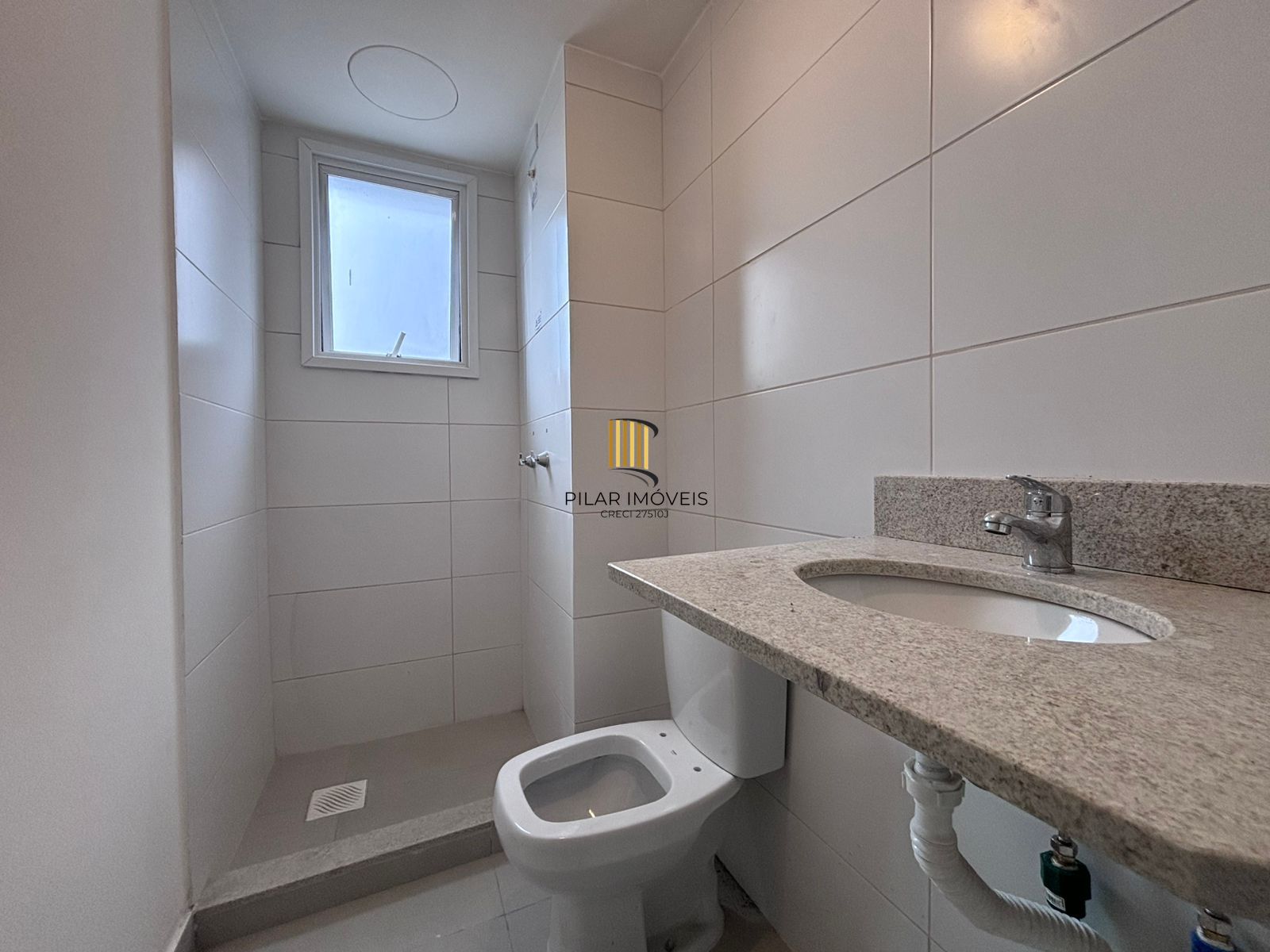 Apartamento de 2 quartos, suíte, elevador e 1vaga no bairro Jardim Sabará