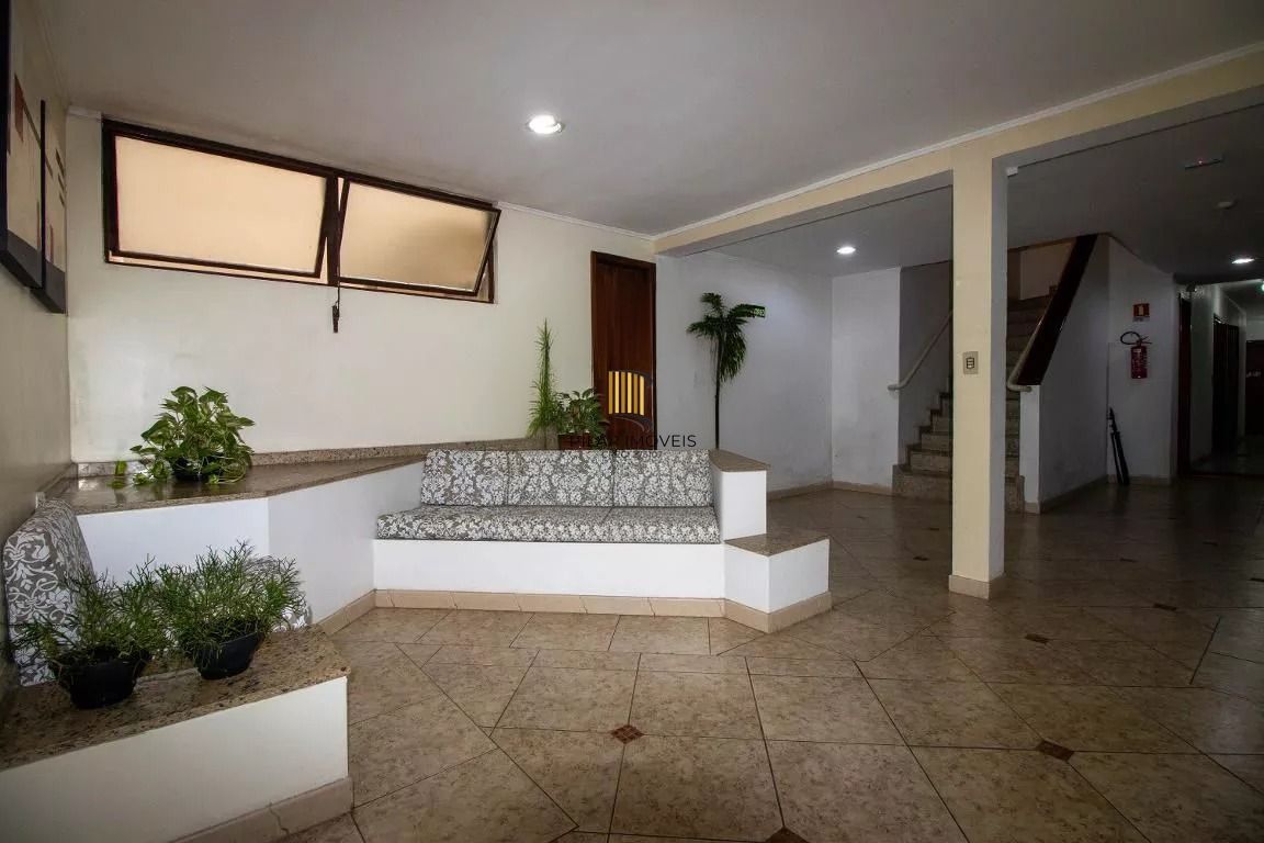 Apartamento com 2 quartos e 75m² à venda em Petrópolis, Porto Alegre.