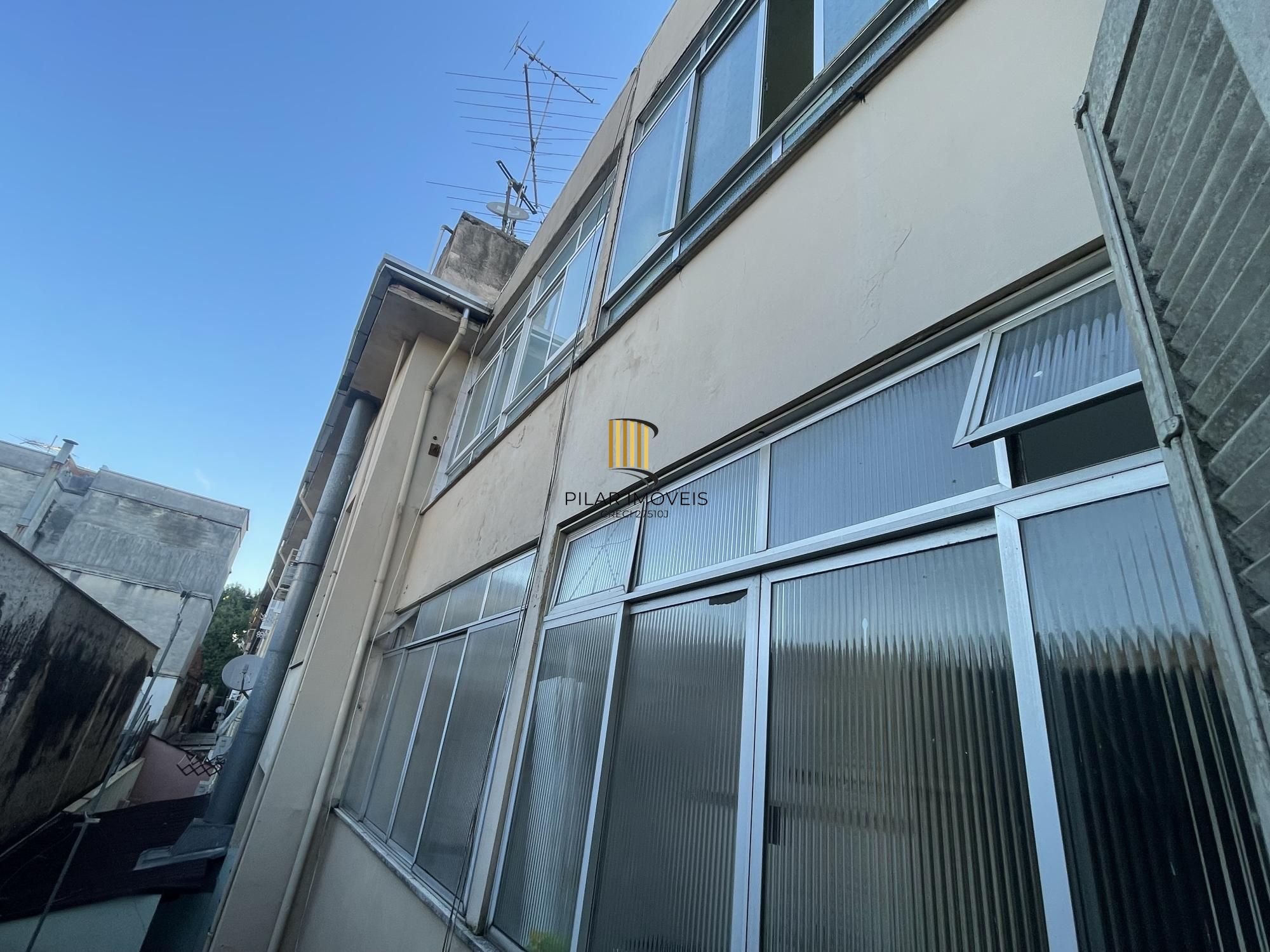 Apartamento com 3 Quartos e 1 banheiro à Venda, 98 m²  Santa Maria Goretti