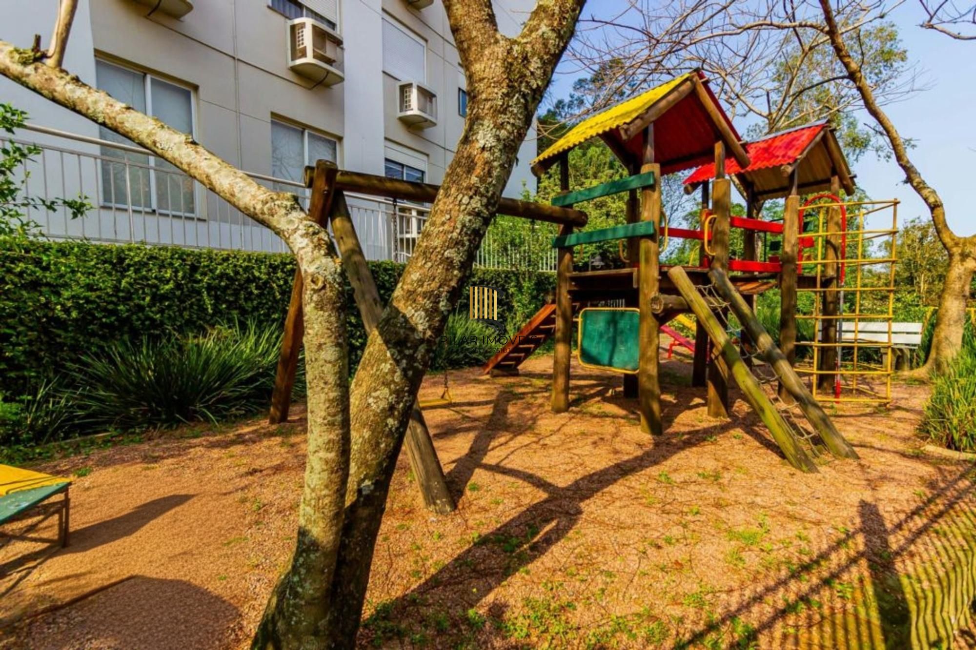 Apartamento 3 Dormitórios com Sacada, Elevador e Vaga no Jardim Carvalho