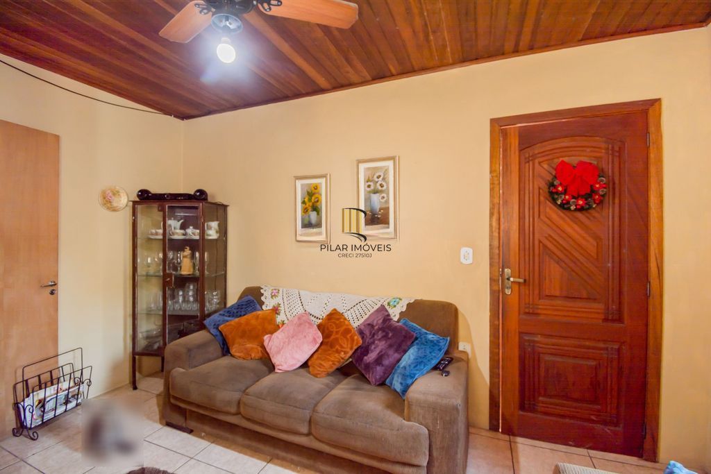 Casa com 4 Dorms e Terreno Amplo – bairro São João, 400m²