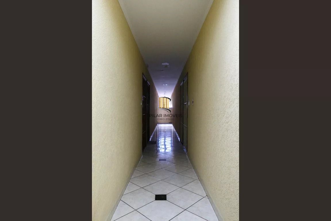 Apartamento à venda com 1 quarto 41 m²