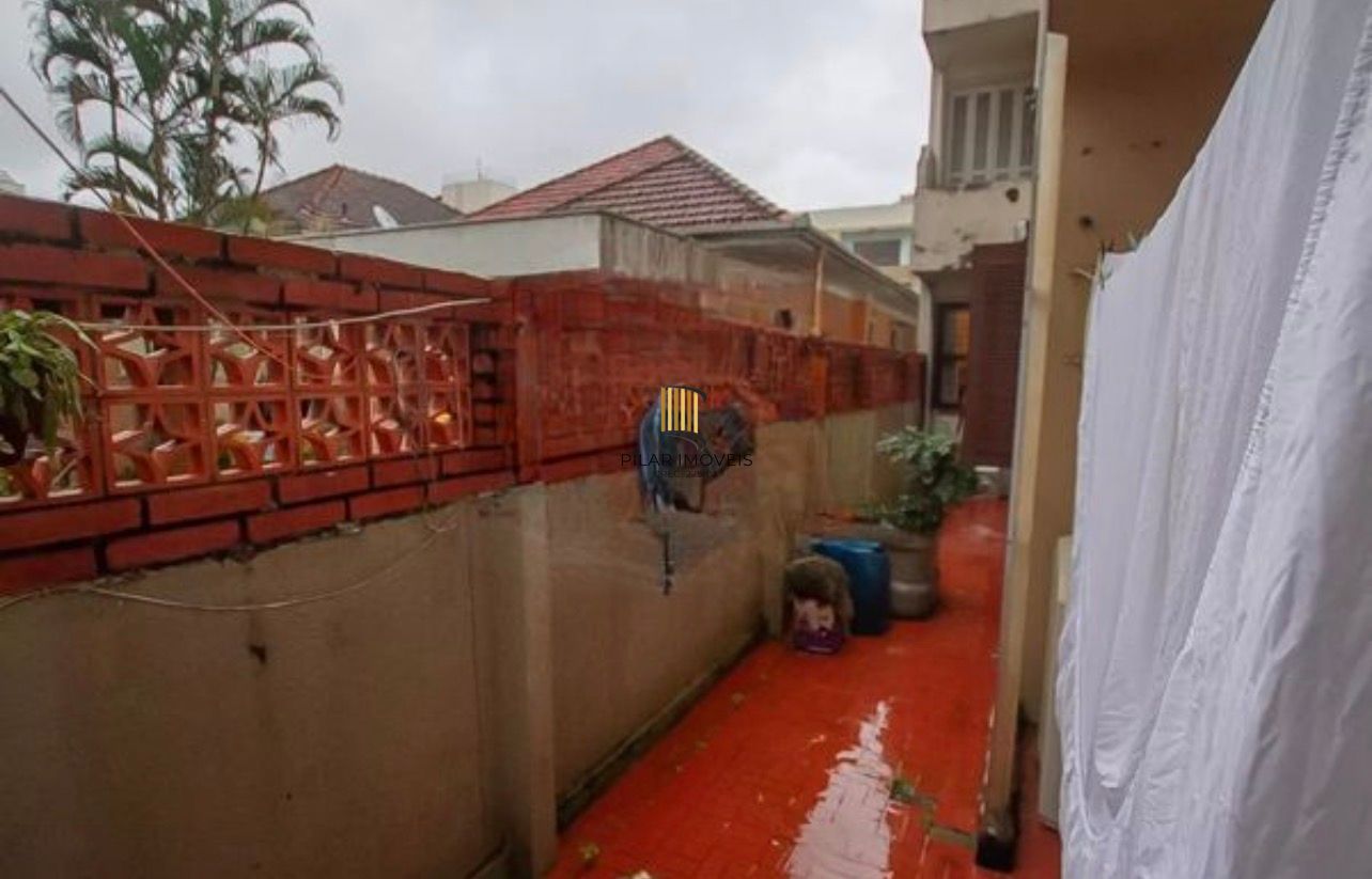 Apartamento à venda de 3 dormitórios, sacada e com 2 vagas no Bairro Rio Branco