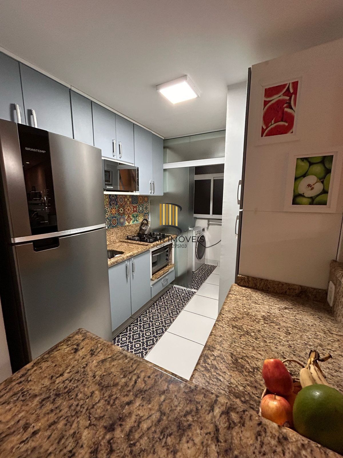 Apartamento à venda com 2 quartos e 55m² no bairro Cristal