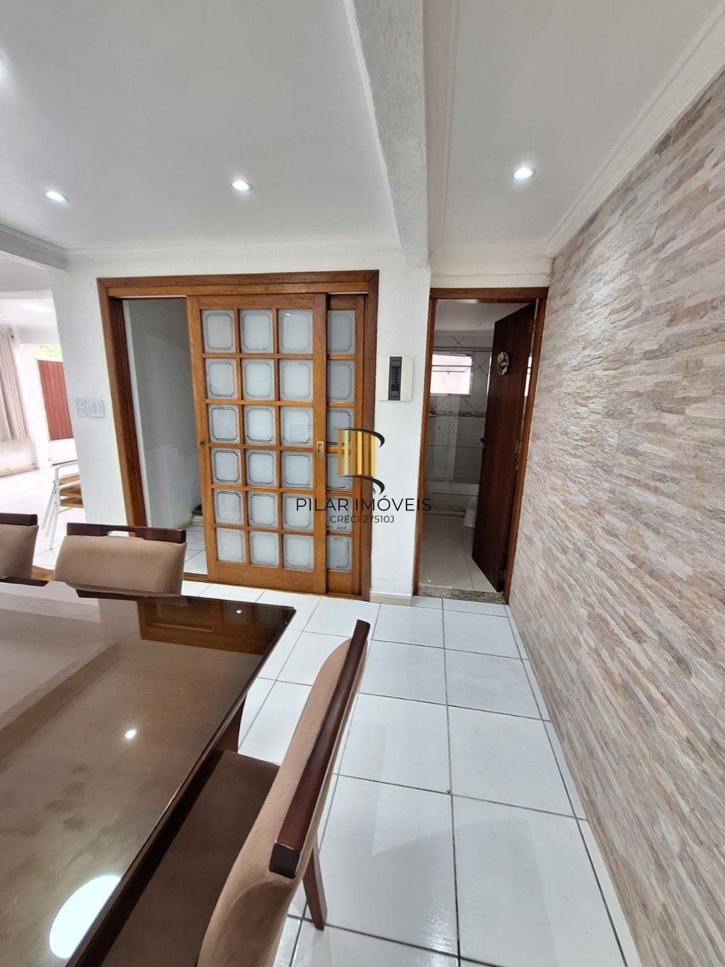 Casa em Condomínio à venda com 3 quartos no bairro Nonoai