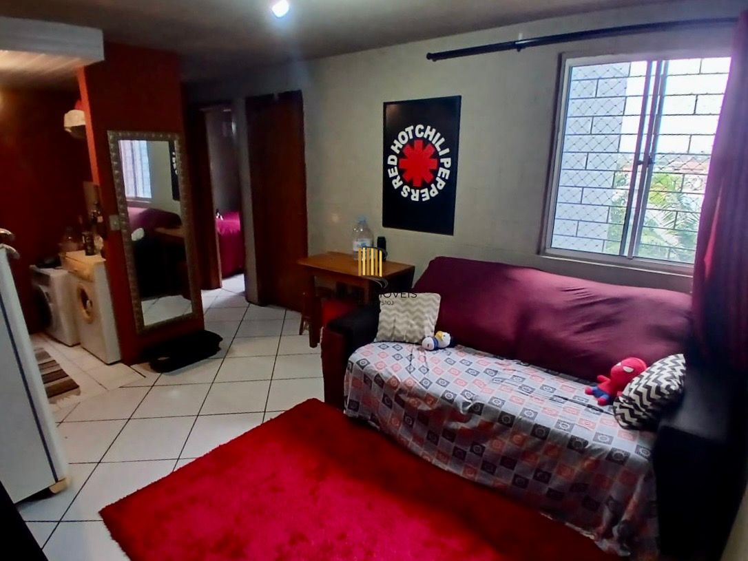 Apartamento com 2 dormitórios térreo no Bairro Vila Nova