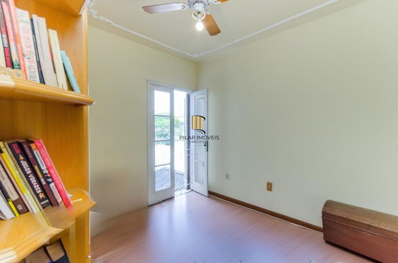 Apartamento com 3 dormitórios em prédio com elevador no Bairro Santa Cecília