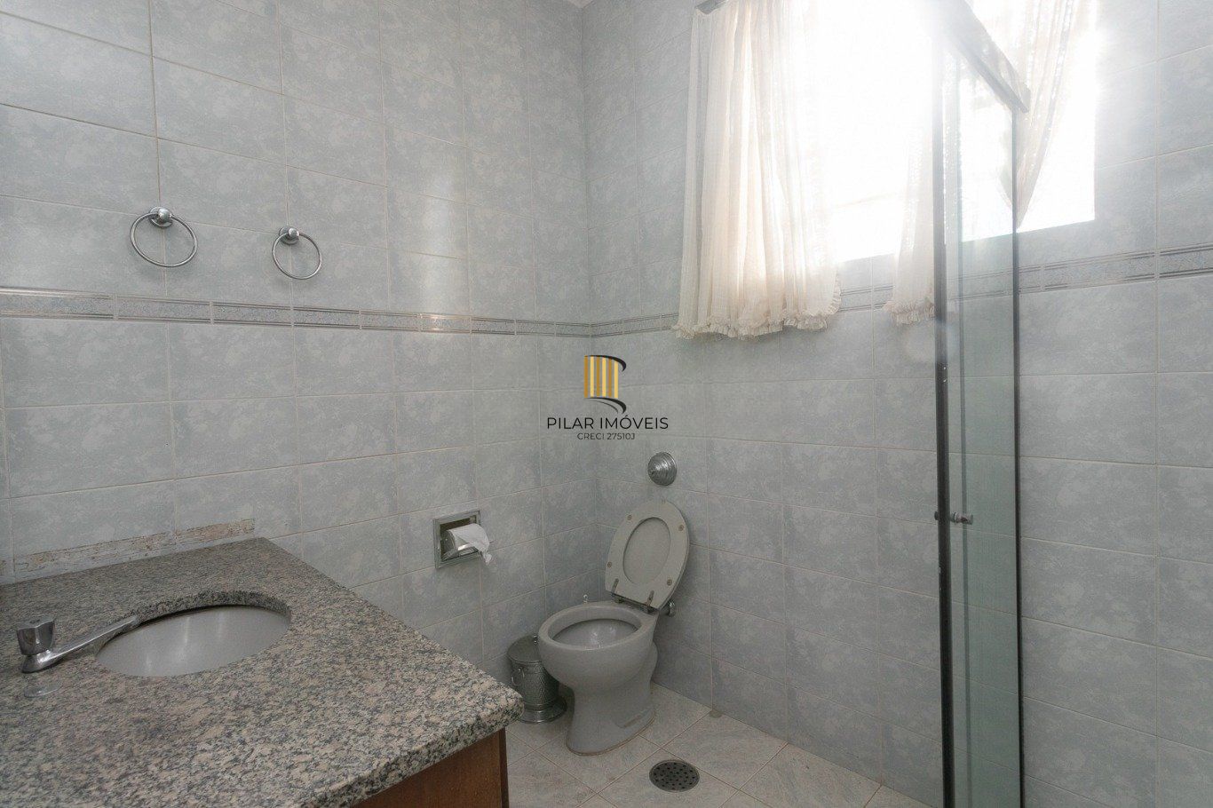 Apartamento de 2 dormitórios no bairro Jardim Lindóia