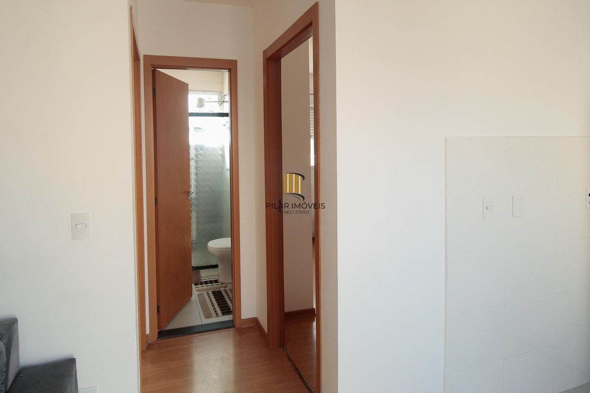 Apartamento 2 dormitórios Linda Vista, 1 vaga e Piscina na Av. Protásio Alves