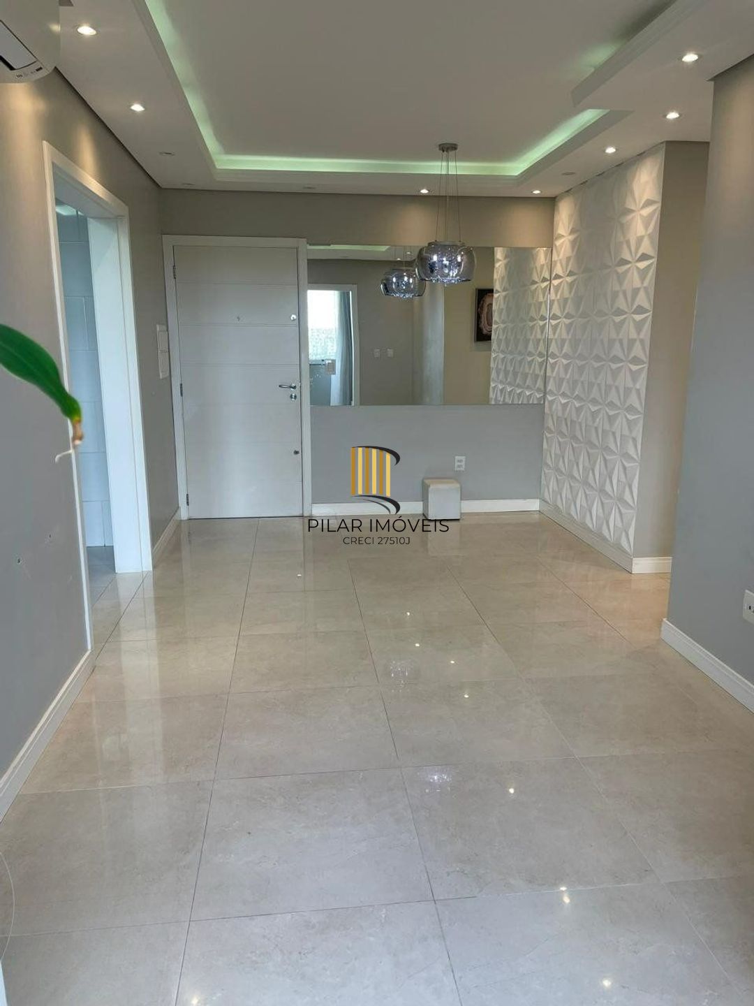 Apartamento 65m² com 2 dormitorios, com elevador e 1 vaga de garagem em Canoas.