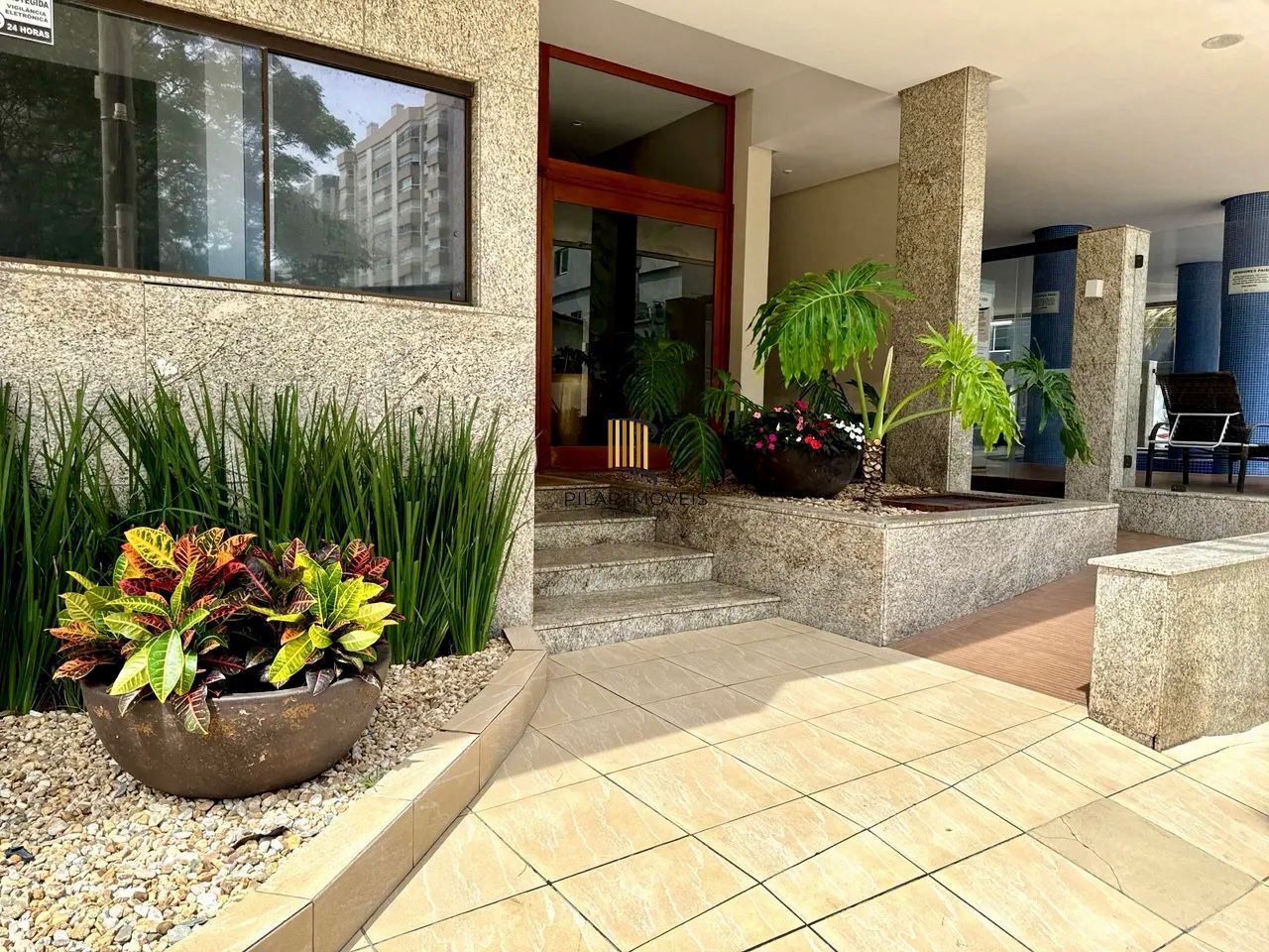 Apartamento 2 quartos com 1 vaga escriturada, Piscinas, Capão da Canoa.